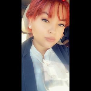 Meet your Posher, Christina